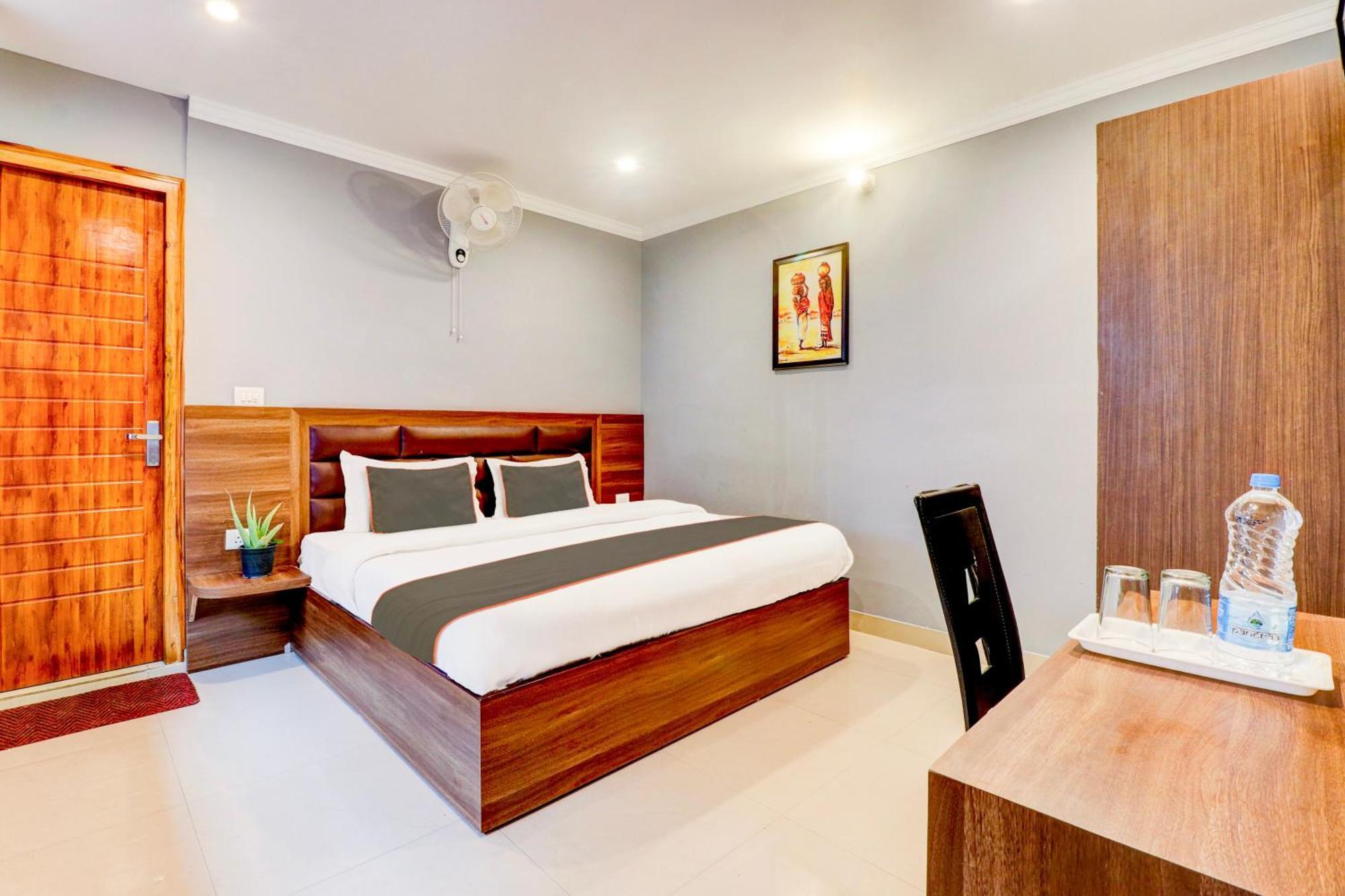 Collection O Vinayak View King Hotel & Restaurant Nainital Buitenkant foto